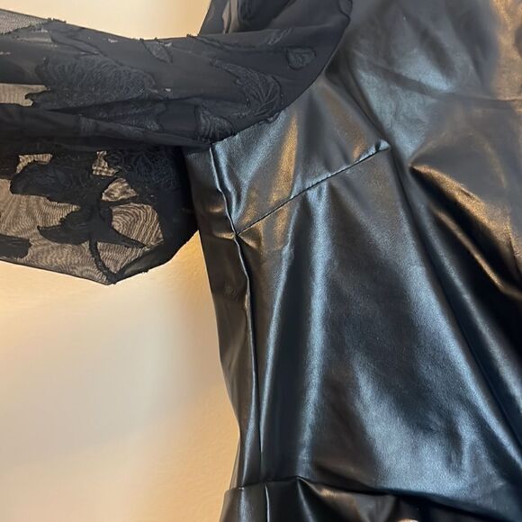 Jealous Tomato Faux Leather Puff Sleeve Top Size: M - Picture 7 of 8